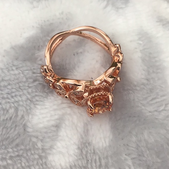 Morganite Diamond Ring - Picture 5 of 8